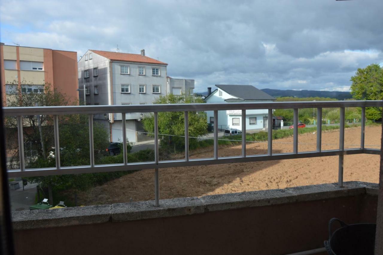 Piso Da Empegada Apartment Arzúa Exterior foto