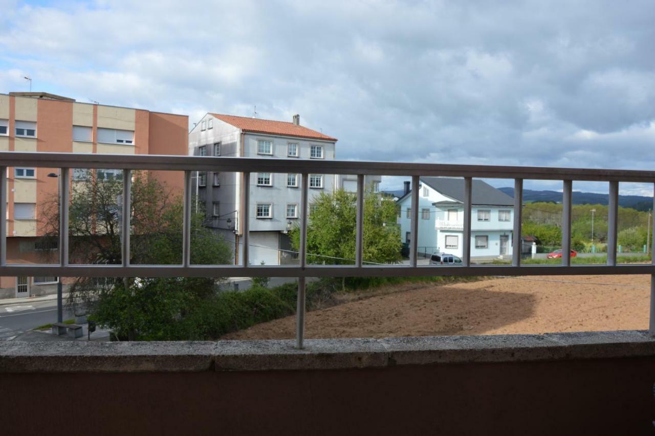 Piso Da Empegada Apartment Arzúa Exterior foto